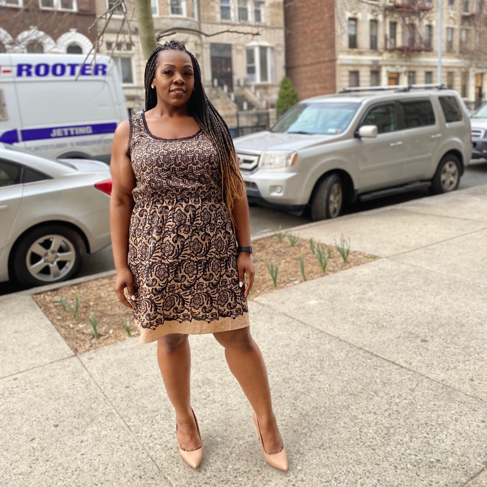 Sleeveless Lace Print Dress